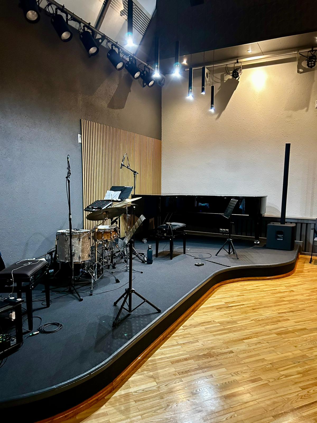 Bauskas MMS — skatuve
